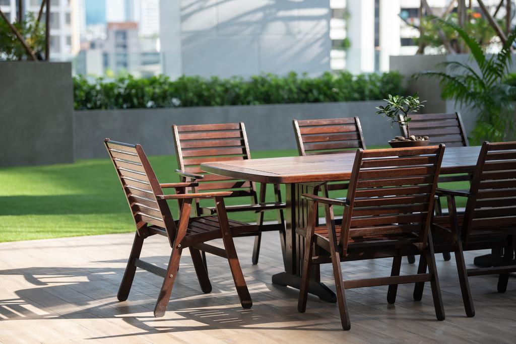 Jasmine 59 Hotel Bangkok Ngoại thất bức ảnh Outdoor furniture